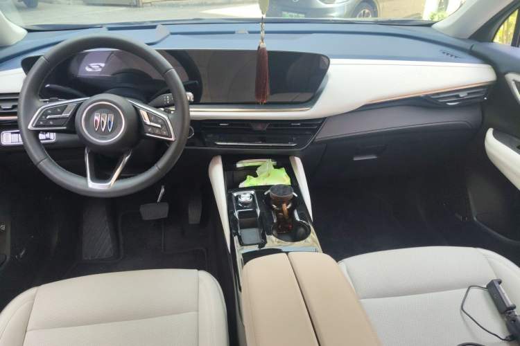 Used Buick Envision 2025 Encore Plus Four-Wheel Drive Avenir Center Console