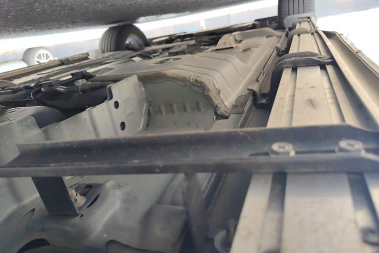 Used Buick Envision 2025 Encore Plus 28T Two-Wheel-Drive Platinum Edition Chassis Front Left