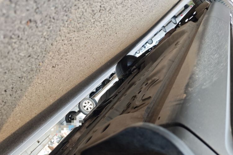 Used Buick Envision 2025 Encore Plus 28T Two-Wheel-Drive Platinum Edition Chassis Front Right