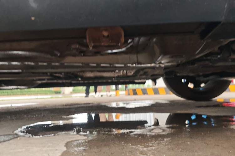 Used Buick Envision 2025 Encore Plus 28T Two-Wheel-Drive Platinum Edition Chassis Front Right