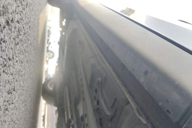 Used Buick Envision 2025 Encore Plus 28T All-Wheel-Drive Platinum Edition Chassis Front Right