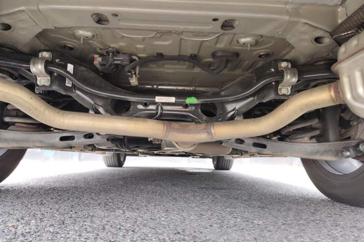 Used Buick Envision 2025 Encore Plus 28T Two-Wheel-Drive Platinum Edition Chassis Rear
