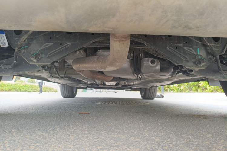 Used Buick Envision 2025 25T Entry-Grade Platinum Edition Chassis Rear