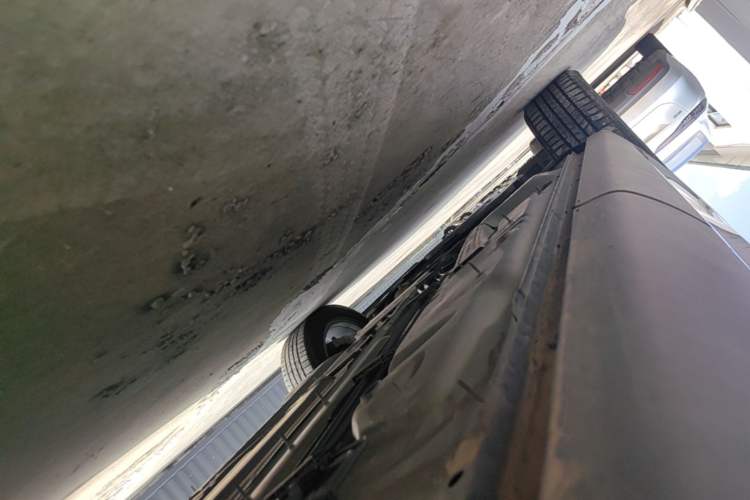 Used Buick Envision 2025 25T Entry-Grade Platinum Edition Chassis Rear Left