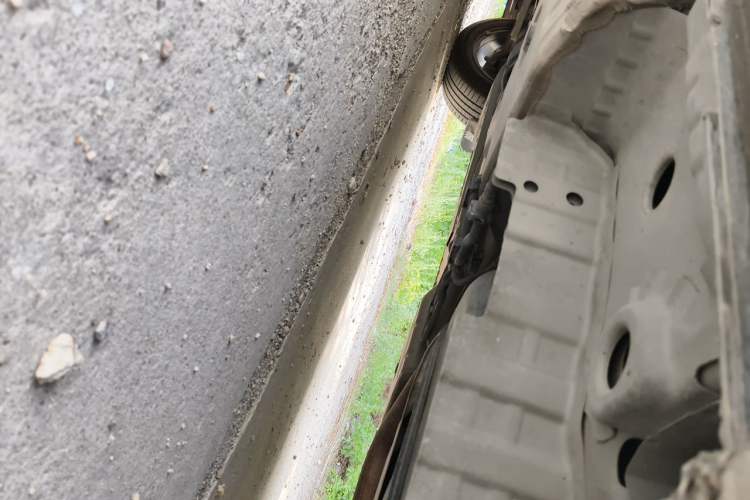 Used Buick Envision 2025 Encore Plus 28T Two-Wheel-Drive Platinum Edition Chassis Rear Left