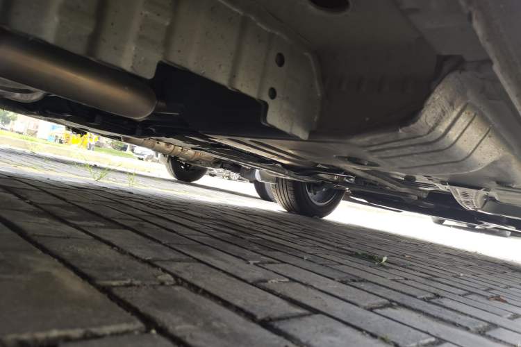 Used Buick Envision 2025 Encore Plus 28T Two-Wheel-Drive Platinum Edition Chassis Rear Right
