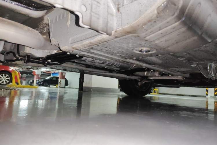 Used Buick Envision 2025 Encore Plus 28T Two-Wheel-Drive Platinum Edition Chassis Rear Right
