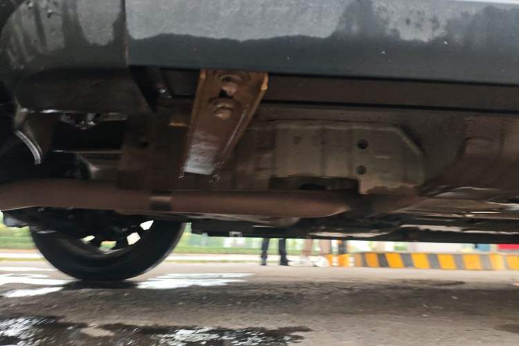 Used Buick Envision 2025 Encore Plus 28T Two-Wheel-Drive Platinum Edition Chassis Rear Right