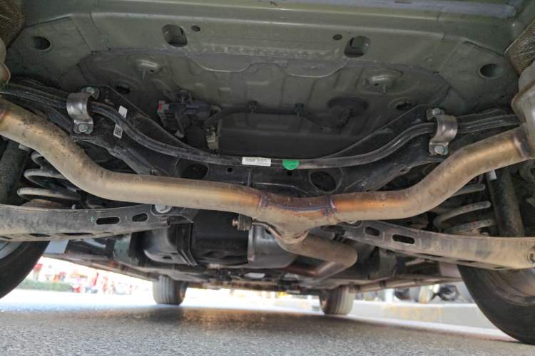 Used Buick Envision 2025 Encore Plus 28T Two-Wheel-Drive Platinum Edition Chassis Rear