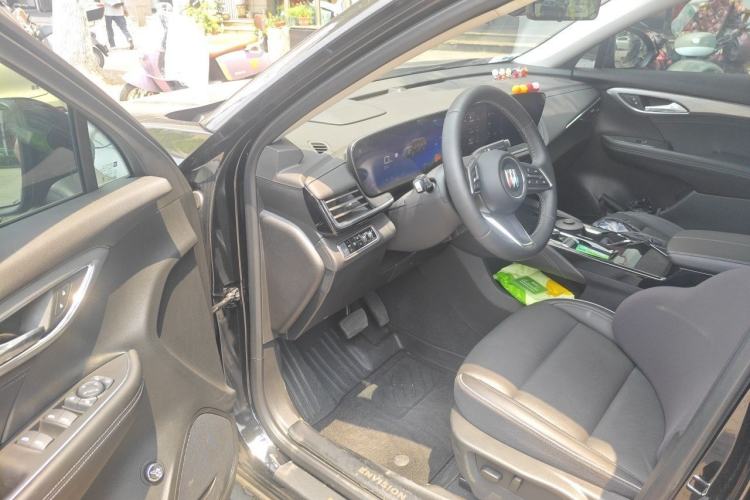 Used Buick Envision 2025 Encore Plus 28T Two-Wheel-Drive Platinum Edition Driver Seat