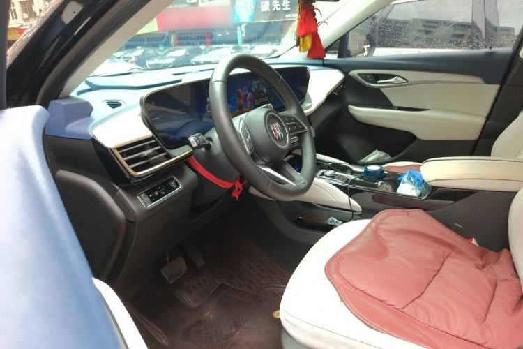 Used Buick Envision 2025 Encore Plus Four-Wheel Drive Avenir Driver Seat