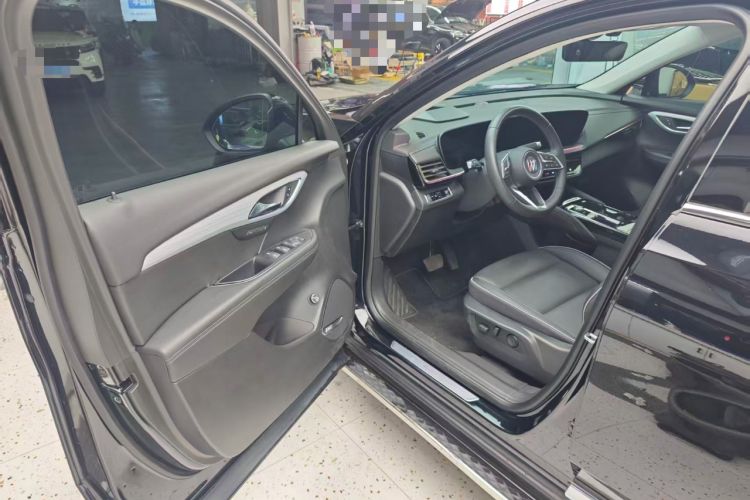 Used Buick Envision 2025 Encore Plus Four-Wheel Drive Avenir Driver Seat