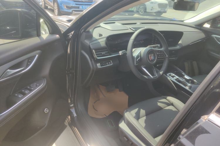 Used Buick Envision 2025 Encore Plus 28T Two-Wheel-Drive Platinum Edition Driver Seat