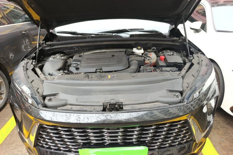 Used Buick Envision 2025 Encore Plus Four-Wheel Drive Avenir Engine Bay