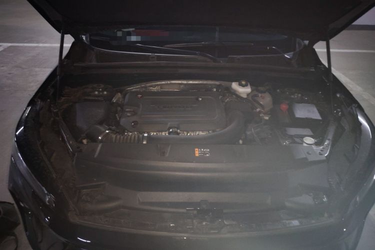 Used Buick Envision 2025 Encore Plus 28T Two-Wheel-Drive Platinum Edition Engine Bay