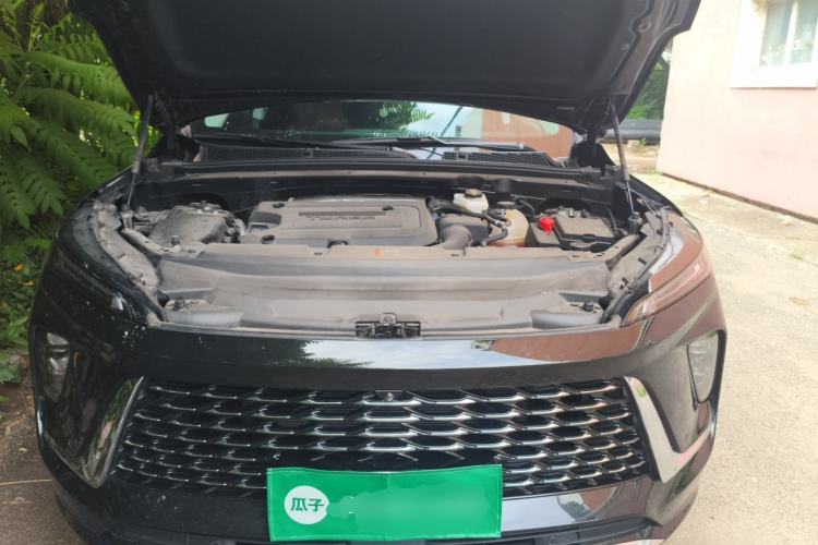 Used Buick Envision 2025 Encore Plus Four-Wheel Drive Avenir Engine Bay