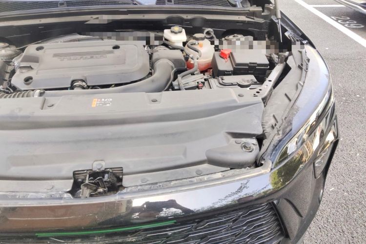 Used Buick Envision 2025 Encore Plus 28T All-Wheel-Drive Platinum Edition Engine Bay Left