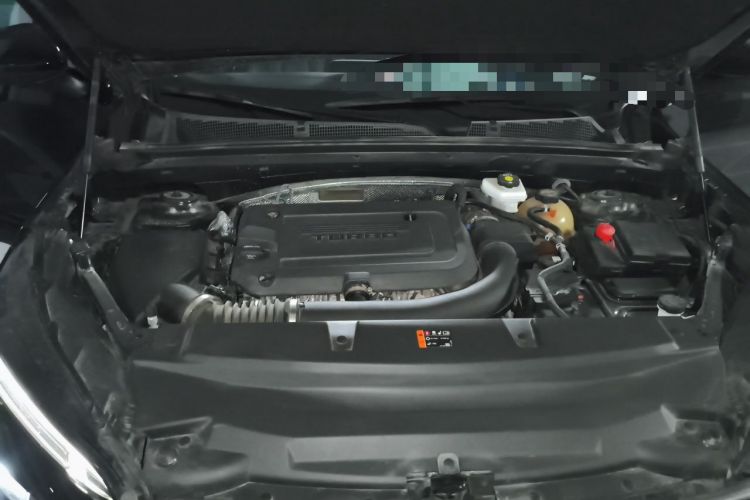 Used Buick Envision 2025 Encore Plus 28T Two-Wheel-Drive Platinum Edition Engine Bay