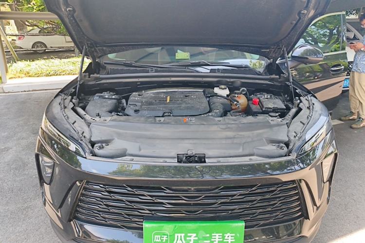 Used Buick Envision 2025 Encore Plus 28T Two-Wheel-Drive Platinum Edition Engine Bay