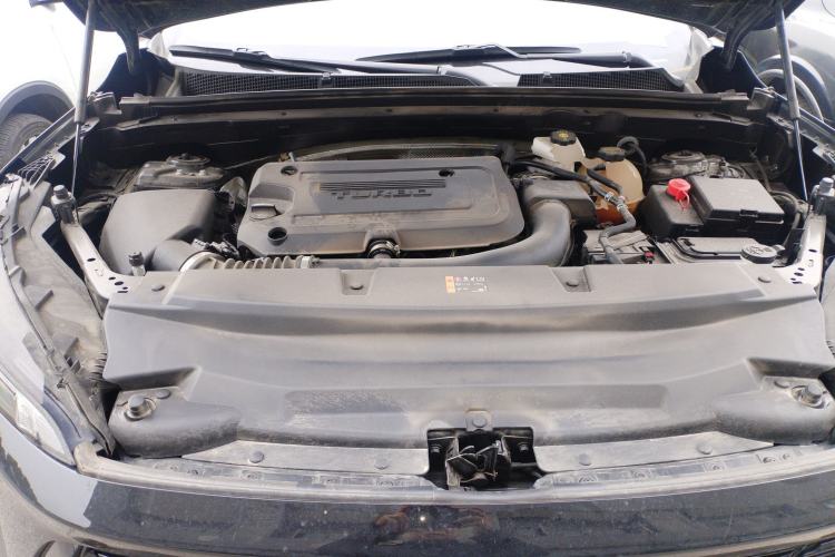 Used Buick Envision 2025 Encore Plus 28T Two-Wheel-Drive Platinum Edition Engine Bay