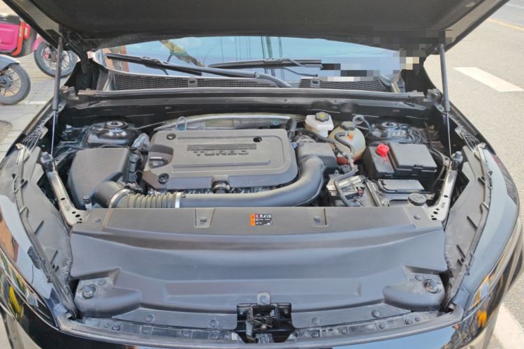 Used Buick Envision 2025 Encore Plus 28T Two-Wheel-Drive Platinum Edition Engine Bay
