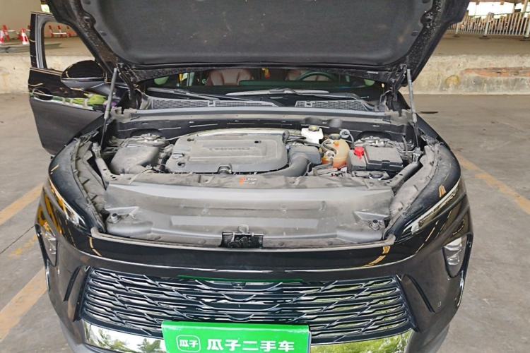 Used Buick Envision 2025 Encore Plus 28T Two-Wheel-Drive Platinum Edition Engine Bay