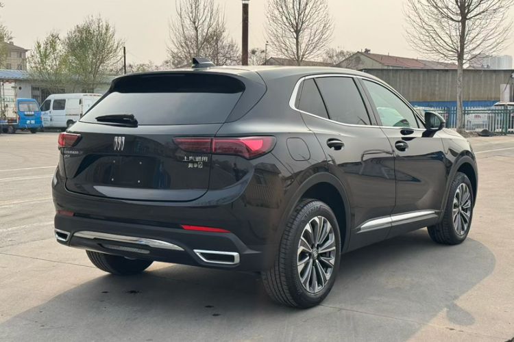Used Buick Envision 2025 25T Entry-Grade Platinum Edition Exterior 3
