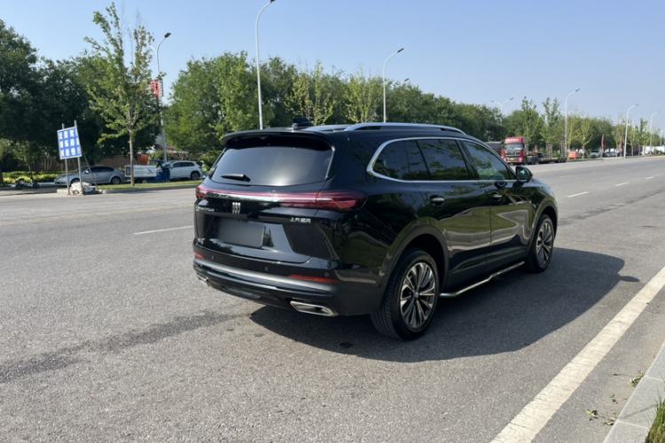 Used Buick Envision 2025 Encore Plus 28T Two-Wheel-Drive Platinum Edition Exterior 5