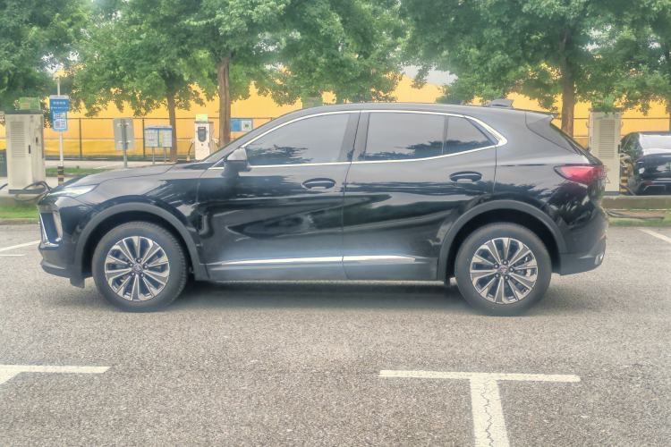 Used Buick Envision 2025 25T Entry-Grade Platinum Edition Exterior 9