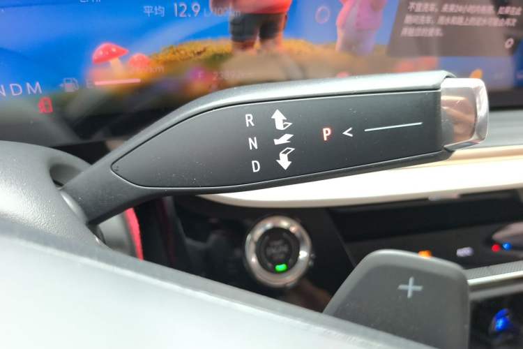 Used Buick Envision 2025 Encore Plus Four-Wheel Drive Avenir Gear Lever