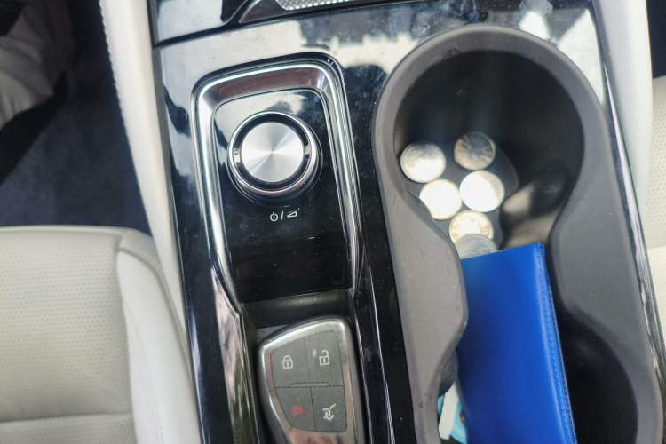 Used Buick Envision 2025 Encore Plus Four-Wheel Drive Avenir Gear Lever