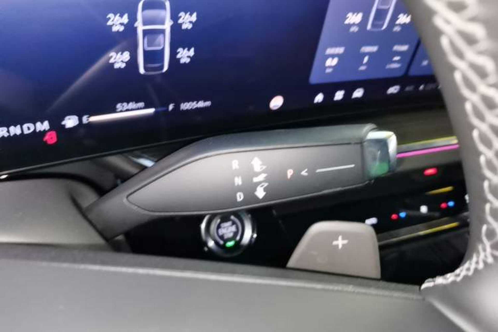Used Buick Envision 2025 Encore Plus 28T Two-Wheel-Drive Platinum Edition Gear Lever