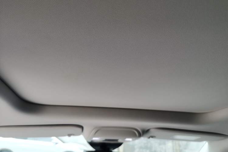 Used Buick Envision 2025 Encore Plus 28T Two-Wheel-Drive Platinum Edition Headliner