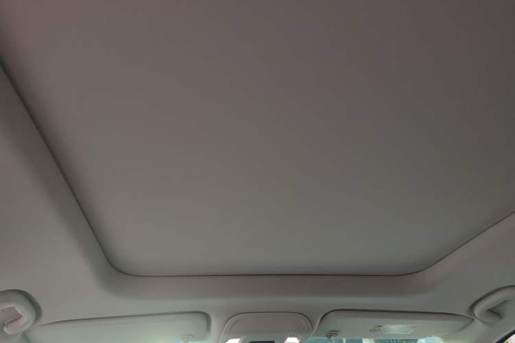 Used Buick Envision 2025 Encore Plus 28T Two-Wheel-Drive Platinum Edition Headliner