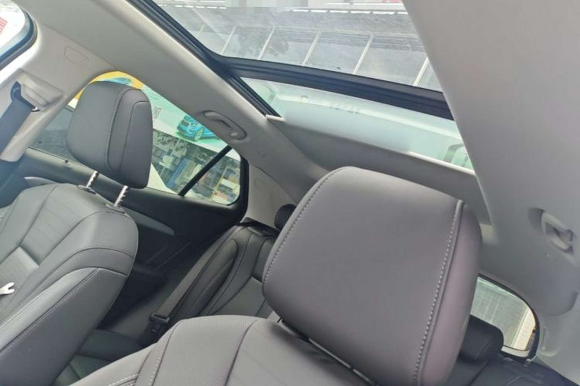 Used Buick Envision 2025 25T Entry-Grade Platinum Edition Headliner