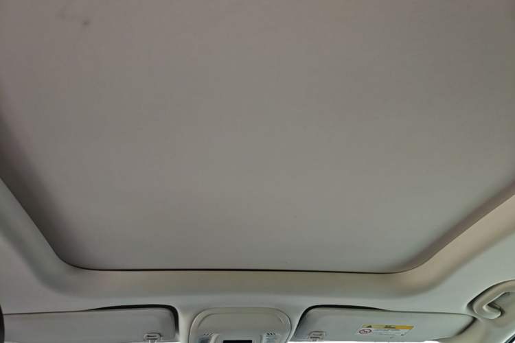 Used Buick Envision 2025 25T Entry-Grade Platinum Edition Headliner