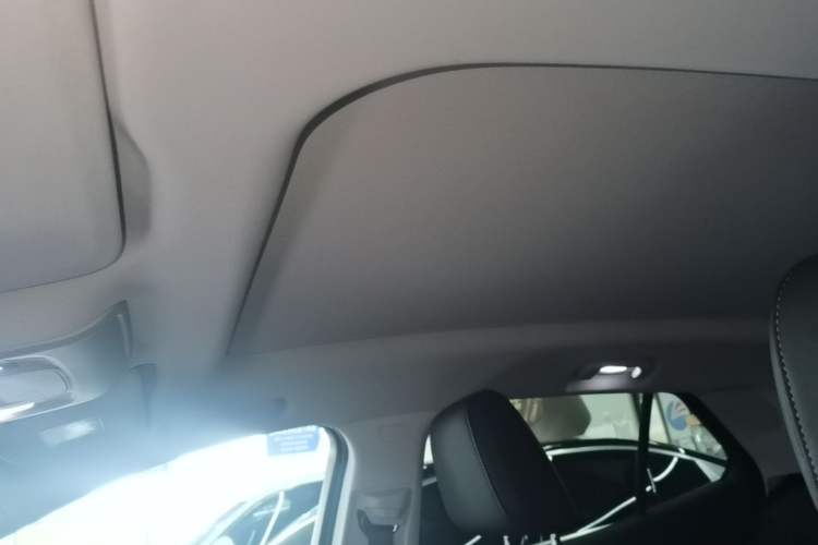 Used Buick Envision 2025 25T Entry-Grade Platinum Edition Headliner