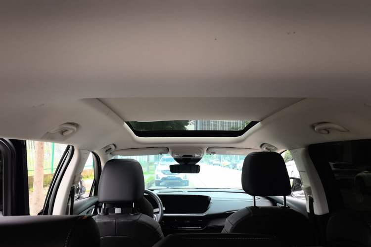 Used Buick Envision 2025 Encore Plus 28T All-Wheel-Drive Platinum Edition Headliner