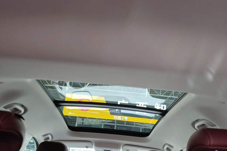 Used Buick Envision 2025 Encore Plus 28T Two-Wheel-Drive Platinum Edition Headliner