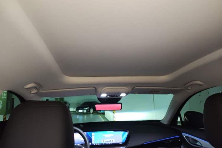 Used Buick Envision 2025 Encore Plus Four-Wheel Drive Avenir Headliner