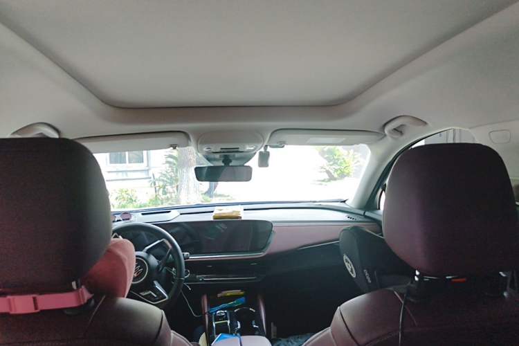 Used Buick Envision 2025 Encore Plus 28T Two-Wheel-Drive Platinum Edition Headliner