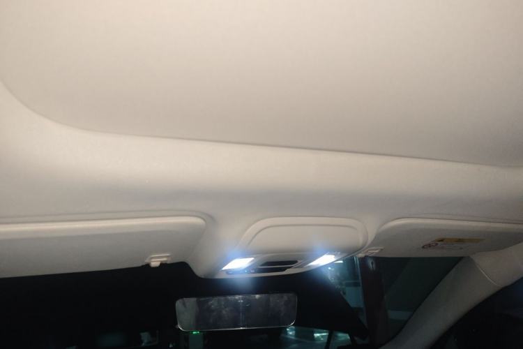 Used Buick Envision 2025 Encore Plus 28T Two-Wheel-Drive Platinum Edition Headliner