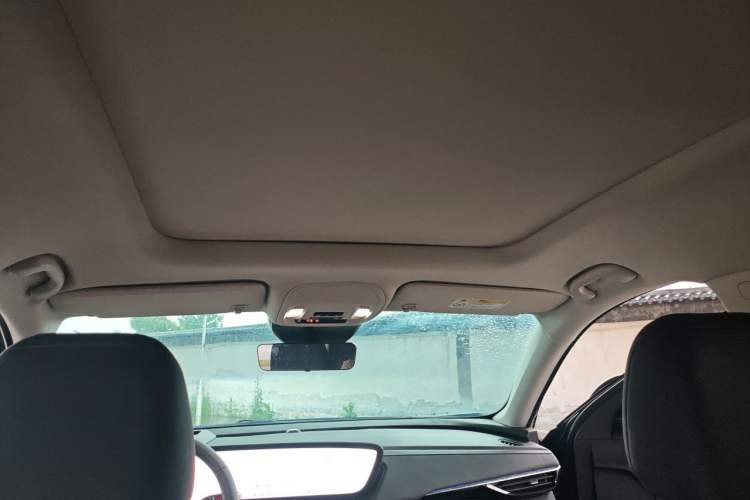 Used Buick Envision 2025 Encore Plus 28T Two-Wheel-Drive Platinum Edition Headliner