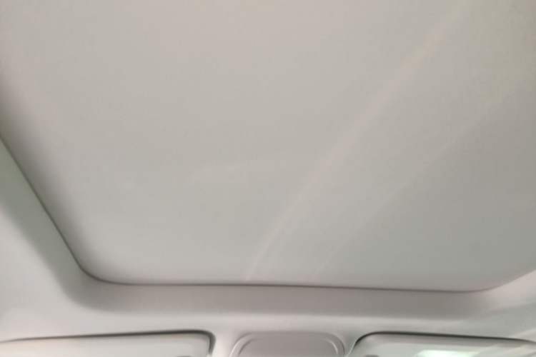 Used Buick Envision 2025 Encore Plus 28T Two-Wheel-Drive Platinum Edition Headliner