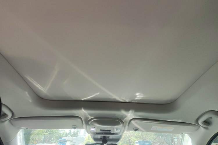 Used Buick Envision 2025 Encore Plus 28T Two-Wheel-Drive Platinum Edition Headliner