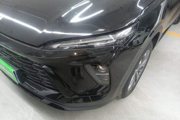 Used Buick Envision 2025 Encore Plus 28T Two-Wheel-Drive Platinum Edition Left Front Headlight