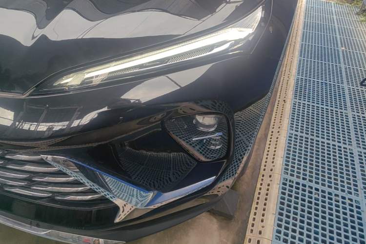 Used Buick Envision 2025 25T Entry-Grade Platinum Edition Left Front Headlight