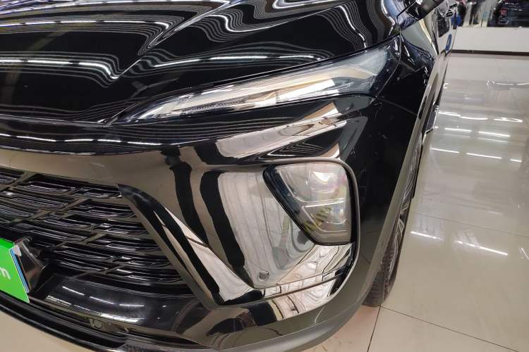Used Buick Envision 2025 Encore Plus 28T Two-Wheel-Drive Platinum Edition Left Front Headlight