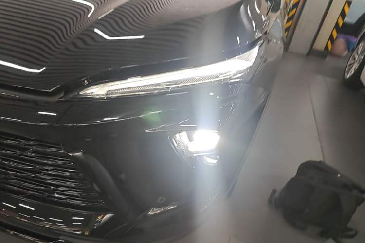 Used Buick Envision 2025 Encore Plus 28T Two-Wheel-Drive Platinum Edition Left Front Headlight