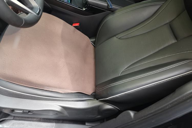 Used Buick Envision 2025 Encore Plus 28T Two-Wheel-Drive Platinum Edition Left Front Seat